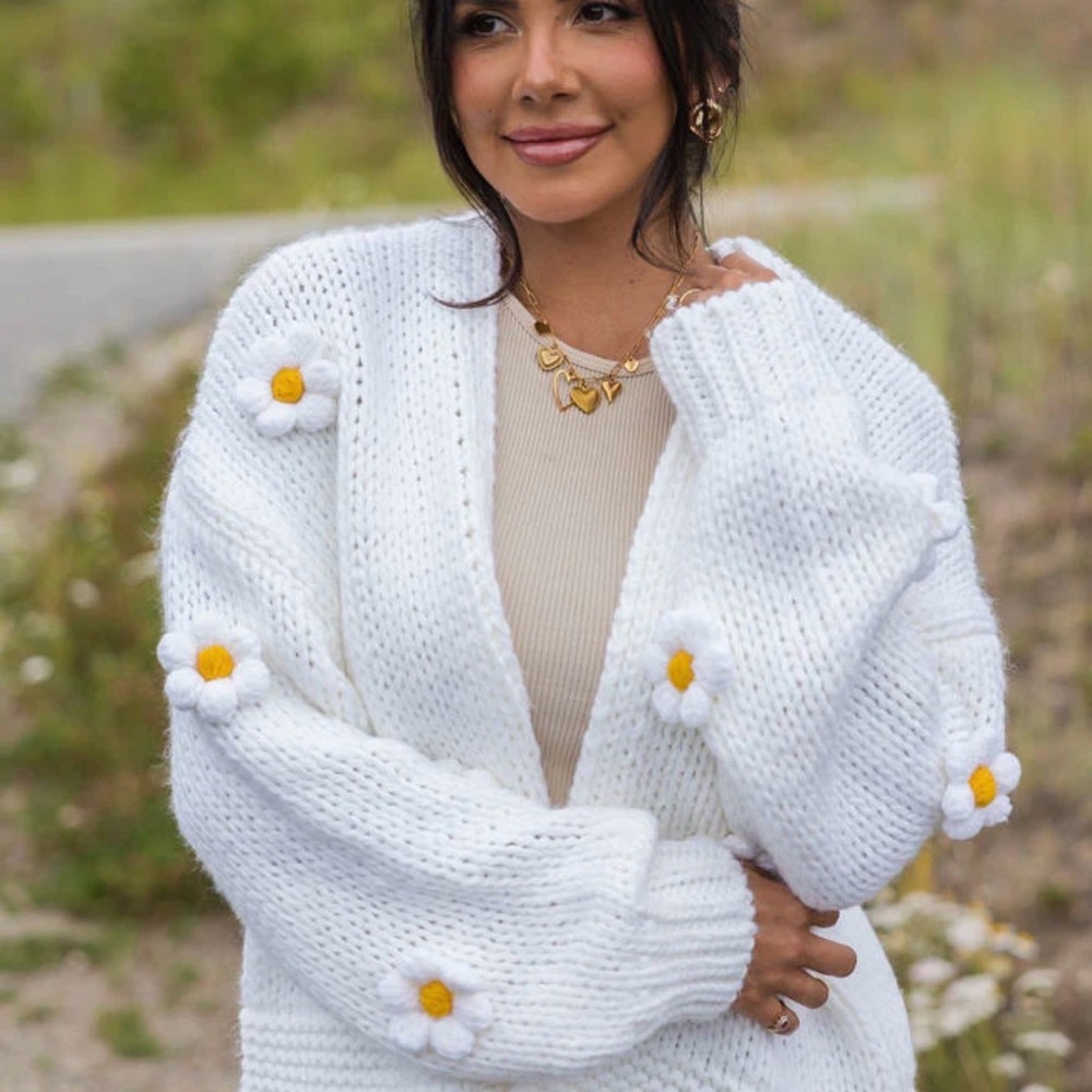 NWOT Knit Flower Cardigan - Picture 6 of 6